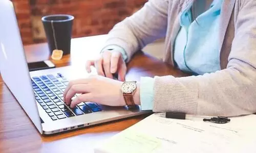 പരീക്ഷ മാറ്റണമെന്ന ആവശ്യം ശക്​തമാകുന്നതിനിടെ നീറ്റ്​ അഡ്​മിഷൻ ടിക്കറ്റുകൾ വെബ്​സൈറ്റിൽ