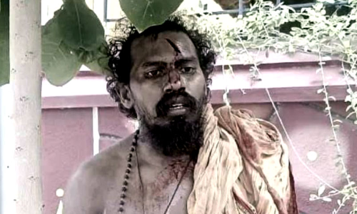 പീഡിപ്പിക്കാൻ ശ്രമിച്ച കപടസന്യാസി ബ്ലാക്ക് ബെൽറ്റ് നേടിയ അമേരിക്കൻ  യുവതിയുടെ മർദ്ദനമേറ്റ് അവശനിലയിൽ