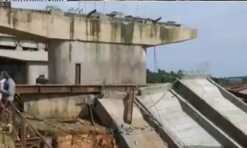 തലശ്ശേരി-മാഹി ബൈപ്പാസിലെ പാലത്തിന്‍റെ ബീമുകൾ തകർന്നുവീണു