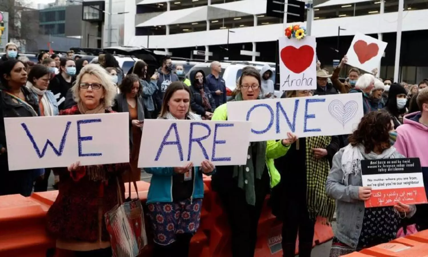 പിതാവി​െൻറ കാലിൽ ചുറ്റിപ്പിടിച്ച്​ ഒളിച്ച കുഞ്ഞിനെ നിങ്ങൾ മനഃപൂർവം ​െകാന്നു