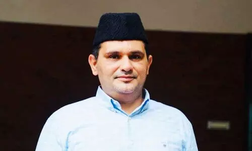 മു​ന​വ്വ​റ​ലി ത​ങ്ങ​ൾ