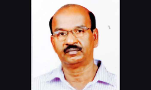 44 വര്‍ഷം നീണ്ട ഗള്‍ഫ് ജീവിതം: സുരേഷ് ബാബു കുറുമ്പൂര്‍ നാട്ടിലേക്ക്