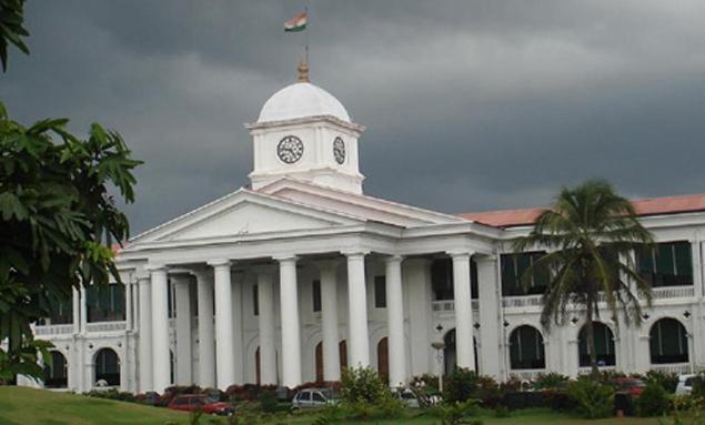 സെക്രട്ടേറിയറ്റിലെ പേപ്പര് ഫയലുകളെല്ലാം ഇ-ഫയലാക്കാൻ നിർദേശം സെക്രട്ടേറിയറ്റിലെ പേപ്പര് ഫയലുകളെല്ലാം ഇ-ഫയലാക്കാൻ നിർദേശം