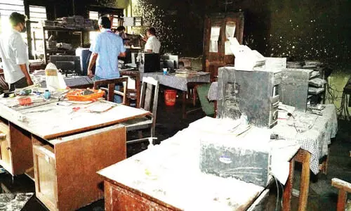 കലക്ടറേറ്റിലെ തീപിടിത്തം; അന്വേഷണം ആരംഭിച്ചു