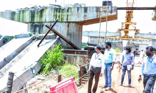 തലശ്ശേരി -മാഹി ബൈപാസ്: പാലത്തി​െൻറ ബീമുകളുടെ തകർച്ച; അന്വേഷണം തുടങ്ങി