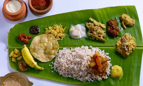 ബി.​എം.​സി ആ​യി​രം തൊ​ഴി​ലാ​ളി​ക​ൾ​ക്ക് ഓ​ണ​സ​ദ്യ ഒ​രു​ക്കു​ന്നു