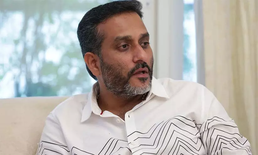 മാധ്യമപ്രവർത്തകർ രാജ്യദ്രോഹിയായി ചിത്രീകരിച്ചു; ജനം ടി.വിയിൽ നിന്ന്​ മാറിനിൽക്കുന്നു -അനിൽ നമ്പ്യാർ