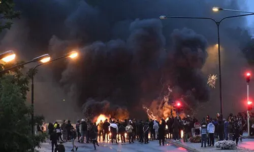 സ്വീഡനിൽ മുസ്​ലിംവിരുദ്ധ റാലി തടഞ്ഞു; സംഘർഷം