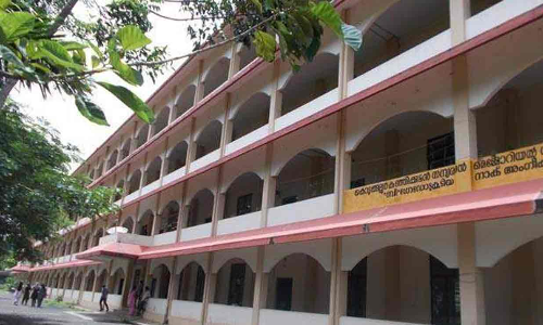 സ്വാ​ശ്ര​യ കോ​ള​ജു​ക​ൾ​ക്ക് വാരിക്കോരി കോ​ഴ്​​സുകൾ​; സ​ർ​ക്കാ​ർ, എ​യ്​​ഡ​ഡ്​​ കോ​ള​ജു​ക​ൾ​ക്ക്​ വട്ടപ്പൂജ്യം