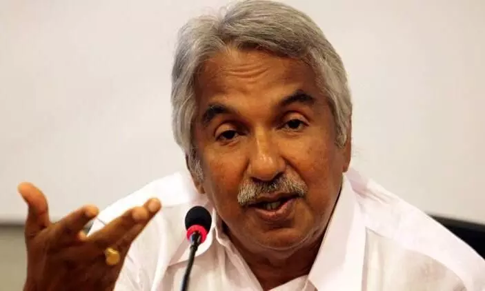 പങ്കാളിത്ത പെന്‍ഷന്‍ വിജ്ഞാപനം മറ്റൊരു തെറ്റുതിരുത്തല്‍ -ഉമ്മന്‍ ചാണ്ടി