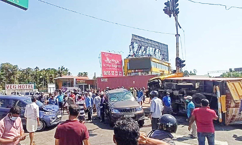 ചേ​രാ​ന​ല്ലൂ​ർ സി​ഗ്​​ന​ൽ അപകടം; ഭീതിപ്പെടുത്തും കാഴ്​ച