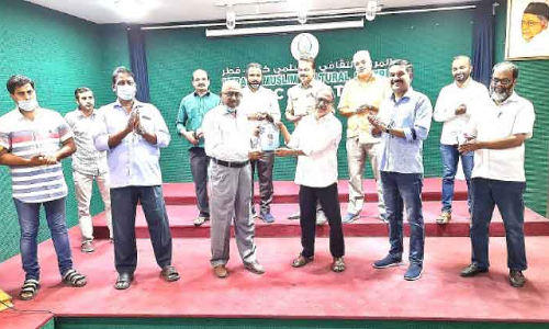 കപ്ലിക്കണ്ടി പോക്കറിനും അബ്​ദുൽ വഹാബിനും യാത്രയയപ്പ്