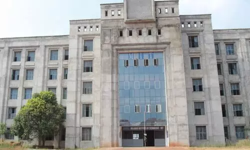 ആശുപത്രി സർക്കാർ ഏറ്റെടുത്തു; ജീവനക്കാർക്ക്​ ജോലിയും കൂലിയുമില്ല