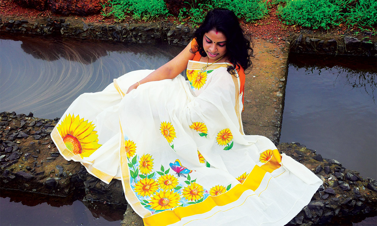 മ്യൂറൽ ഡിസൈൻ ചെയ്ത സാരി മ്യൂറൽ ഡിസൈൻ ചെയ്ത സാരി