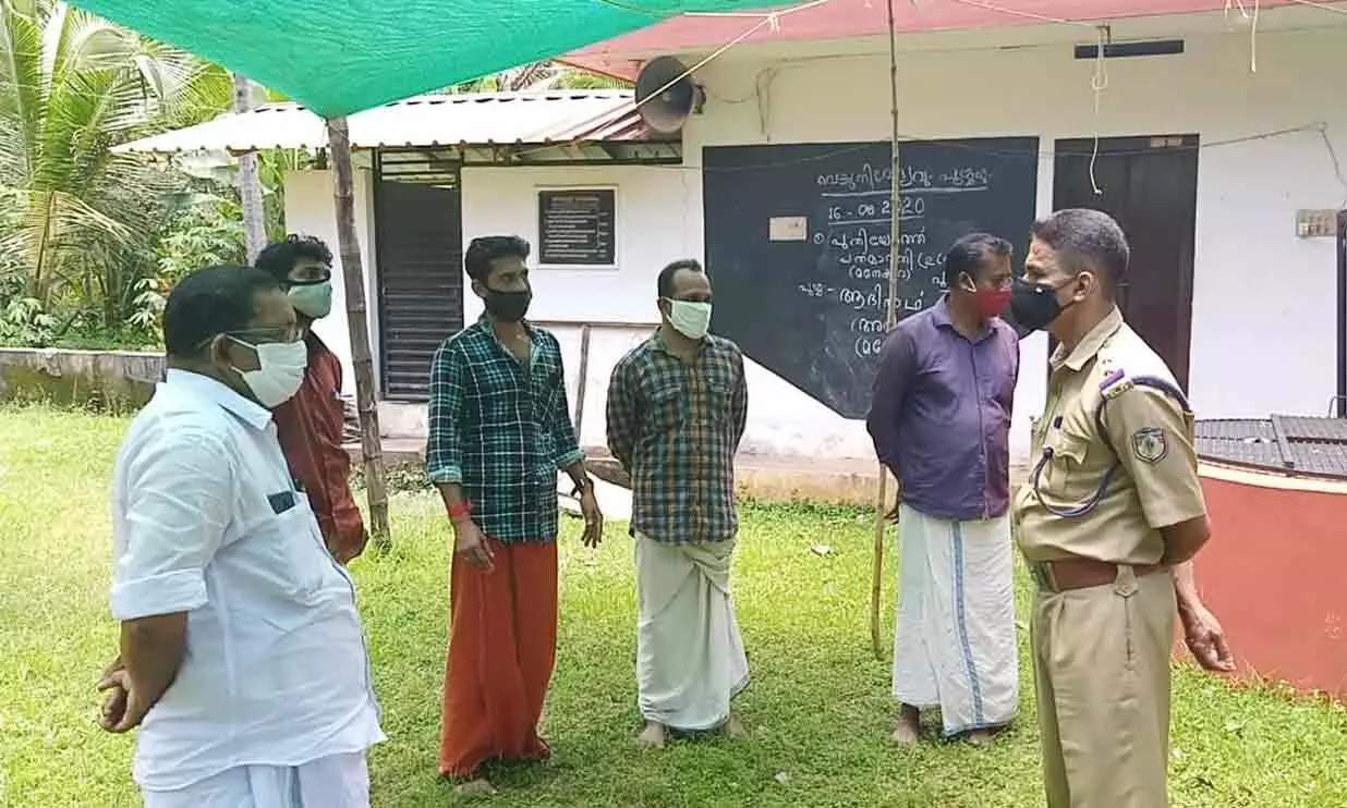 പന്ന്യന്നൂർ കൊറ്റോലിൽ ക്ഷേത്രത്തിൽ കവർച്ച