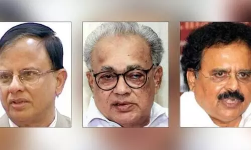 ഒ​രു രാ​ജ്യം ഒ​രു തെ​ര​ഞ്ഞെ​ടു​പ്പ്: സ​മ​ഗ്രാ​ധി​പ​ത്യ​ത്തി​ലേ​ക്കു​ള്ള കു​റു​ക്കു​വ​ഴി