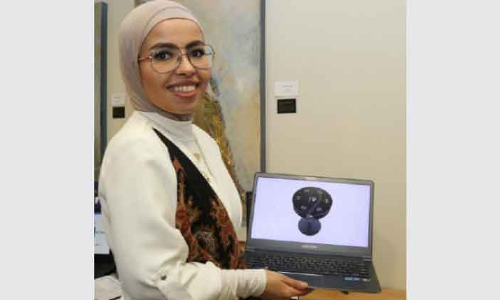 വ​യ​ർ ഇ​ല്ലാ​തെ വൈ​ദ്യു​തി കൈ​മാ​റ്റം: കു​വൈ​ത്തി യു​വ​തി​ക്ക്​ അ​ന്താ​രാ​ഷ്​​ട്ര അം​ഗീ​കാ​രം