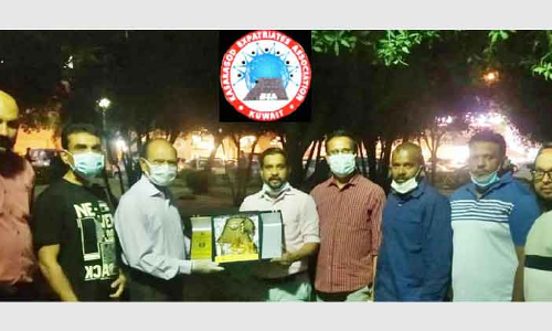 എൻജിനീയർ അബൂബക്കറിന്​ കെ.ഇ.എ യാത്രയയപ്പ്​ നൽകി