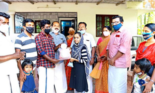 ഹനയെതേടി പ്രതിഭാമരം എത്തി