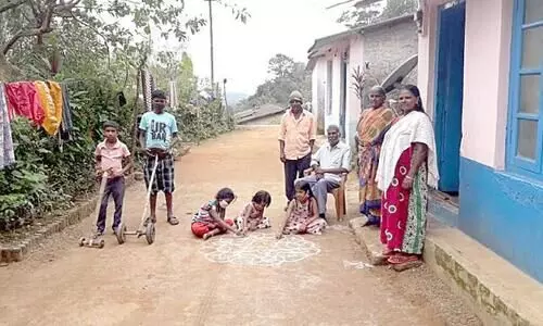 ഗ്യാപ്പിട്ടു; ഗവിക്കിത് പൊന്നോണം ഗ്യാപ്പിട്ടു; ഗവിക്കിത് പൊന്നോണം