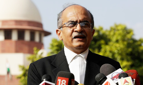 കോടതിയലക്ഷ്യ കേസുകളിൽ അപ്പീൽ അനുവദിക്കണം; പ്രശാന്ത്​ ഭൂഷൺ സുപ്രീം കോടതിയിൽ