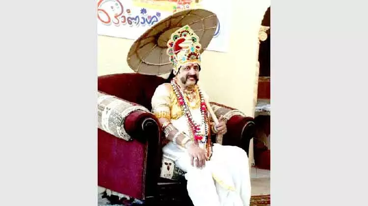 കോവിഡ്​ കാലത്തും ആഘോഷങ്ങൾക്ക്​ കുറവില്ല; മാവേലിയെത്തുന്നത്​ ഒാ​ൺലൈനായി