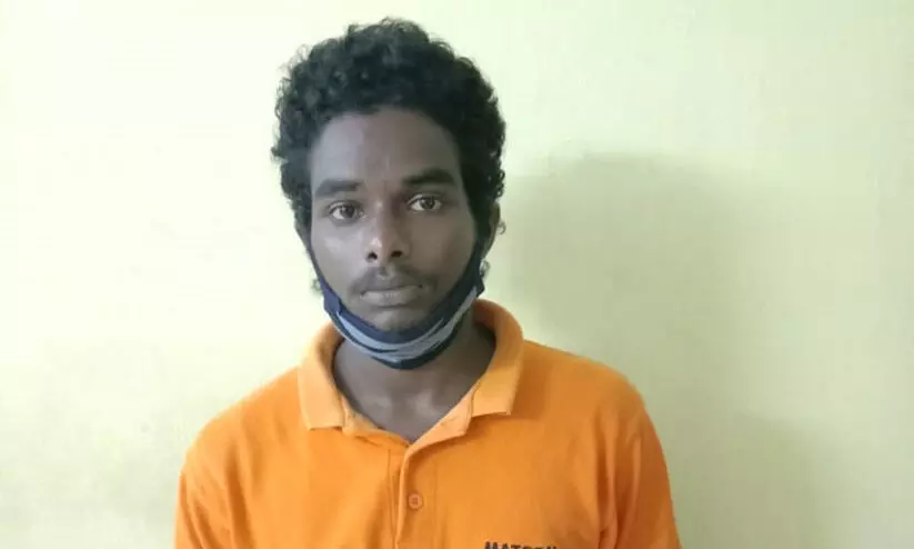 വിലങ്ങുമായി ഓടി രക്ഷപ്പെട്ട പ്രതിയെ മണിക്കൂറുകൾക്കകം പിടികൂടി പൊലീസ്​