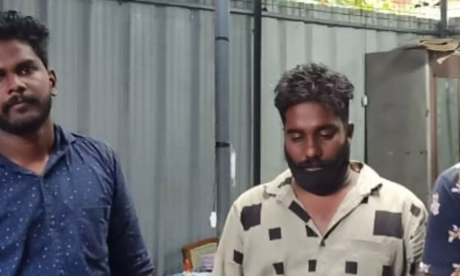 മയക്കുമരുന്നു വ്യാപാര സംഘത്തിലെ മൂന്നു പേരെ പിടികൂടി