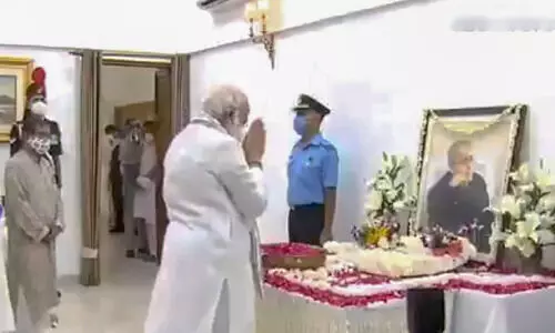 പ്ര​ണ​ബി​െൻറ വി​യോ​ഗ​ത്തി​ൽ അ​നു​ശോ​ച​ന പ്ര​വാ​ഹം