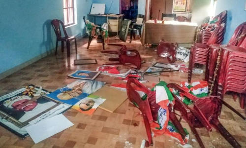 കക്കോടിയിലും കുരുവട്ടൂരും കോൺഗ്രസ് ഓഫിസിനു നേരെ ആക്രമം