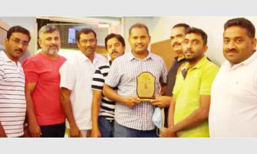 സി​ദ്ദീ​ഖ് ക​ള​ത്തി​ങ്ങ​ലി​ന് യാ​ത്ര​യ​യ​പ്പ് ന​ൽ​കി