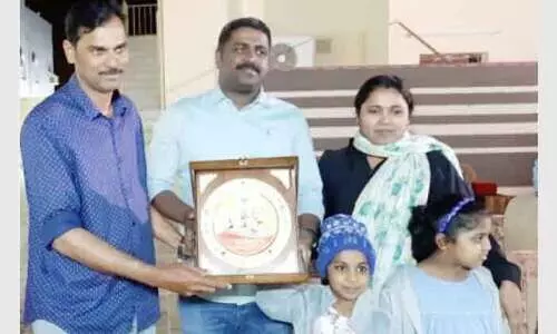 ന​വോ​ദ​യ യാം​ബു ഏ​രി​യ ക​മ്മി​റ്റി യാ​ത്ര​യ​യ​പ്പ്