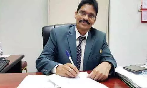 എം​ബ​സി ഫ​സ്​​റ്റ്​ സെ​ക്ര​ട്ട​റി പി.​പി. നാ​രാ​യ​ണ​ൻ വി​ര​മി​ച്ചു