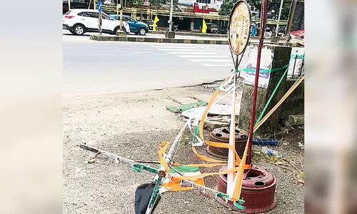 കോ​ണ്‍ഗ്ര​സ് ഓ​ഫി​സുകൾക്ക്​ ​നേ​രെ ആ​ക്ര​മ​ണം