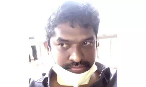 കാറിൽ ചാരായം വിറ്റയാൾ പിടിയിൽ