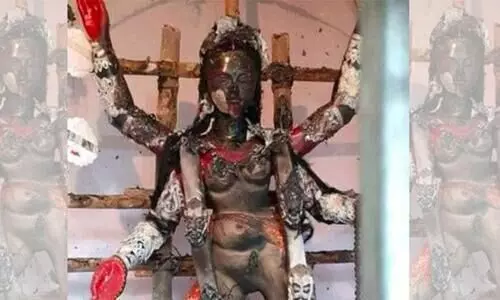 കാളി വിഗ്രഹം​​ മതസംഘം തീയി​ട്ടെന്ന്​ ബി.ജെ.പി എം.പി; ഇല്ലെന്ന്​ ക്ഷേത്രം അധികൃതർ