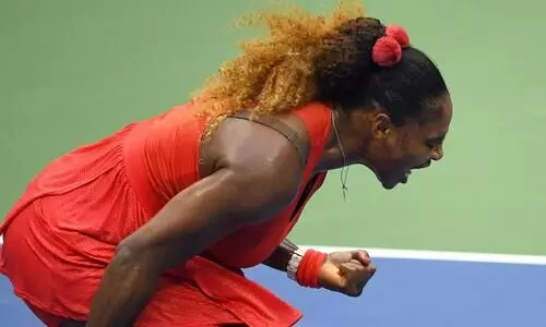 സെറിനക്ക്​ ടേക്​ഒാഫ്​