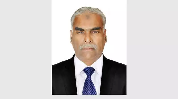 പാലസിൽനിന്നും പ്രവാസത്തിൽനിന്നും അബ്ദുറഹ്മാൻ ഹാജി പടിയിറങ്ങി പാലസിൽനിന്നും പ്രവാസത്തിൽനിന്നും അബ്ദുറഹ്മാൻ ഹാജി പടിയിറങ്ങി