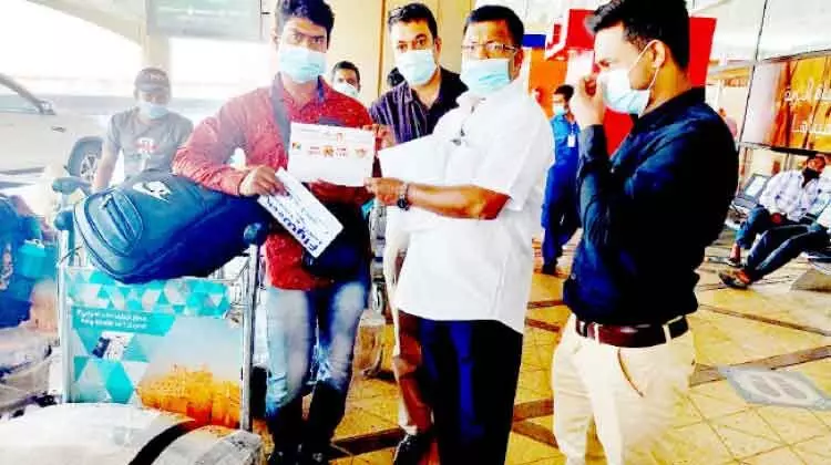 പി.എം.എഫ് 11ാമത്​ ചാർ​േട്ടഡ്​ വിമാനയാത്ര