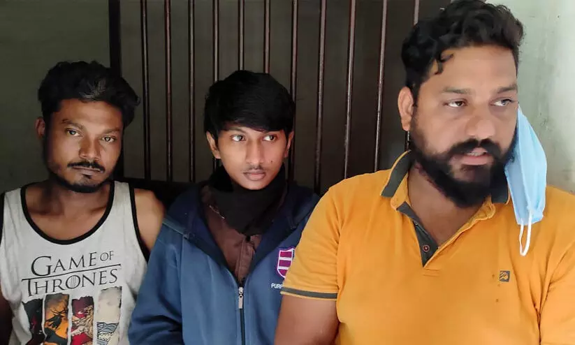 ആലുവയിൽ വാഹന പരിശോധനക്കിടെ വൻ കഞ്ചാവുവേട്ട