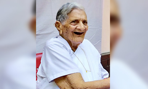 1350ലേ​റെ പൂ​ർ​ണ​ച​ന്ദ്ര​ന്മാ​രെ ക​ണ്ട മ​റി​യാ​മ്മ 101 പേരമക്കളുമായി 113ലേക്ക്