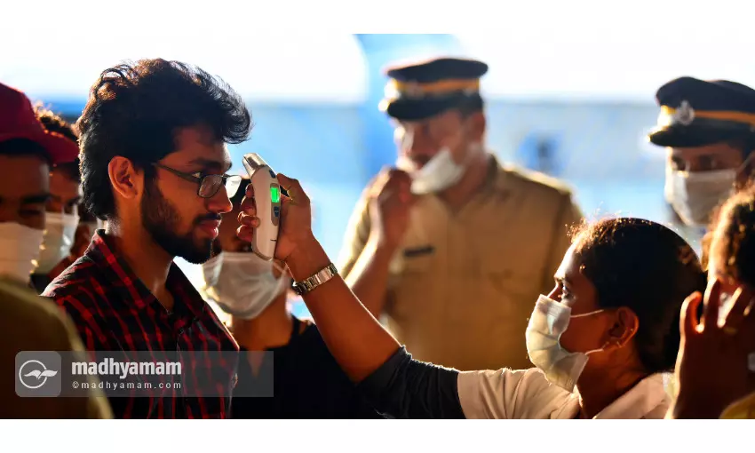 ഇന്ന് 1553 പേർക്ക് കോവിഡ്; 1950 പേർക്ക് രോഗമുക്തി ഇന്ന് 1553 പേർക്ക് കോവിഡ്; 1950 പേർക്ക് രോഗമുക്തി