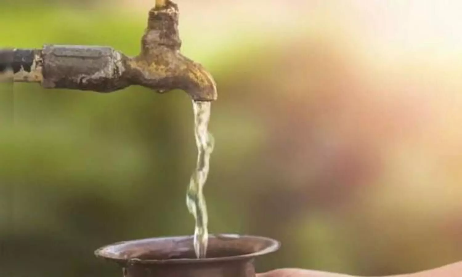 സംസ്ഥാനത്ത് വെള്ളക്കരം കൂട്ടും; ലിറ്ററിന് ഒരു പൈസ വർധിപ്പിക്കും