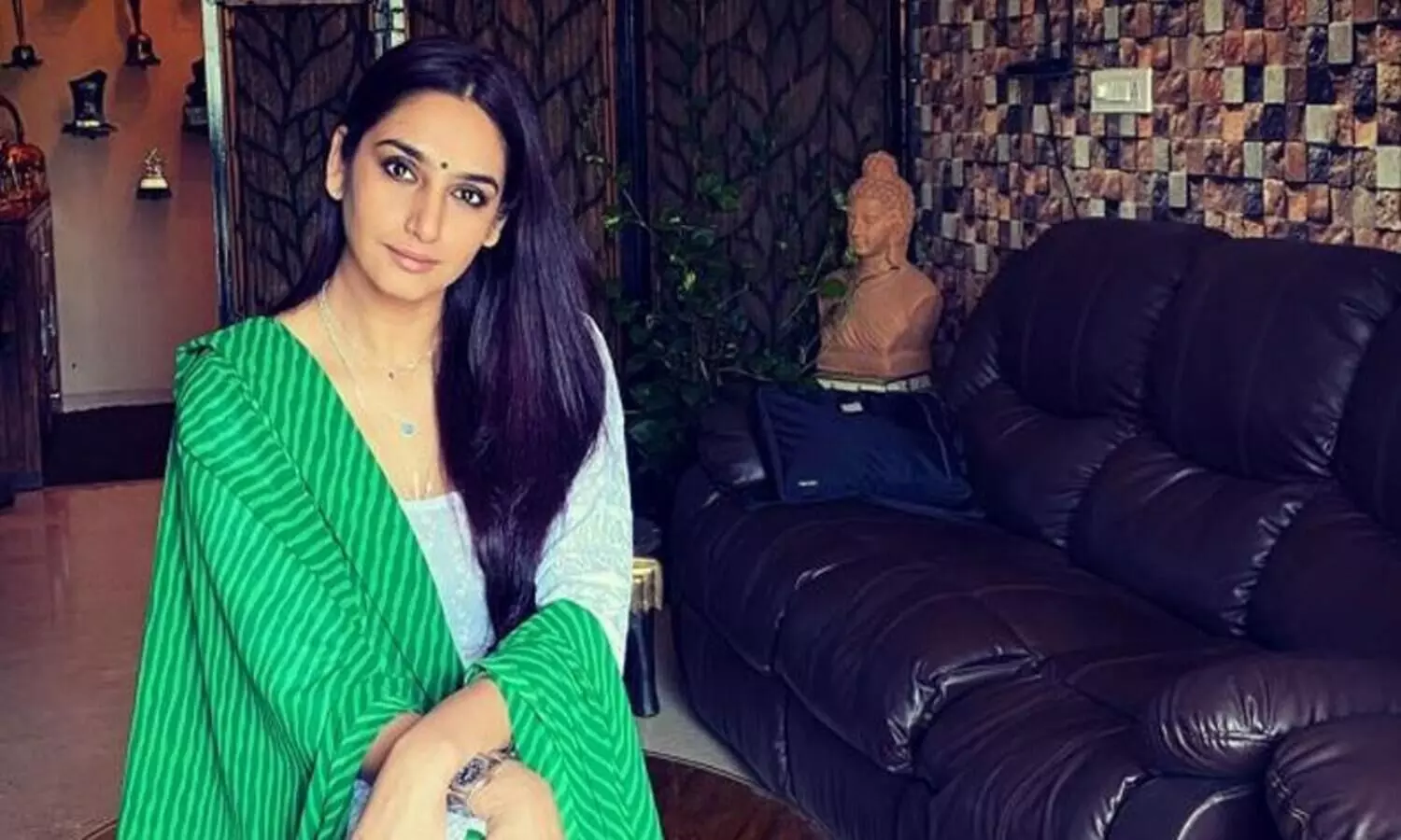 മയക്കുമരുന്ന്​ കേസിൽ കന്നട നടി രാഗിണി ദ്വിവേദി അറസ്​റ്റിൽ