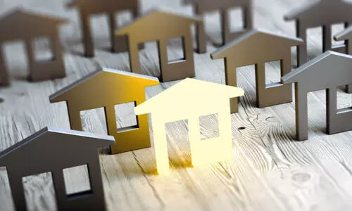 കോവിഡ് ഭീഷണിയിൽ കുരുങ്ങി റിയൽ എസ്റ്റേറ്റ് മേഖല കോവിഡ് ഭീഷണിയിൽ കുരുങ്ങി റിയൽ എസ്റ്റേറ്റ് മേഖല