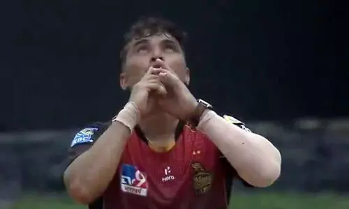 ലിന്നിനെ പിടിച്ചുകെട്ടിയ മാന്ത്രിക ​സ്​പെല്ലുമായി പ്രവീൺ താംബെ; കൈയ്യടിച്ച്​ ക്രിക്കറ്റ്​ ലോകം