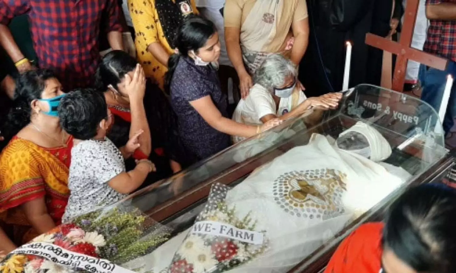 മത്തായിക്ക് കണ്ണീരോടെ വിട