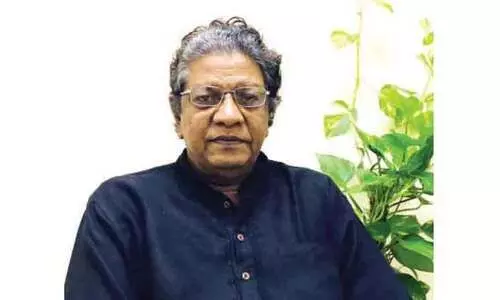 ചൊല്ലിയും ചൊല്ലിപ്പഠിപ്പിച്ചും വിസ്മയം തീർത്ത്‌ മുരളി മാഷ്‌