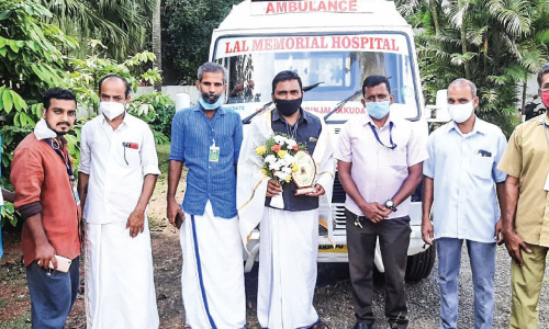 ഷാ​ജി​യു​ടെ ന​ല്ല മ​ന​സ്സി​ന്​ നാ​ടി​െൻറ ആ​ദ​രം