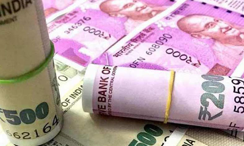 ചട്ടവിരുദ്ധ പട്ടയം: ഉദ്യോഗസ്ഥരുടെ വേതന വർധന തടഞ്ഞു